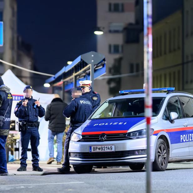 SCHUSSABGABE IN LOKAL IN WIEN OTTAKRING