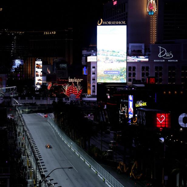 Die Boliden rasen wieder durch die Stadt