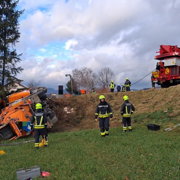 Bergung eines Lkws bei Altenmarkt
