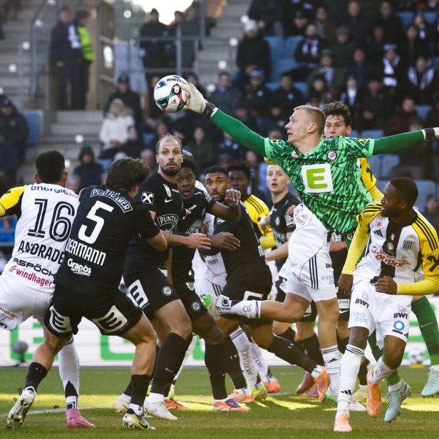 Hochbetrieb im Sturm-Strafraum: LASK siegt erneut