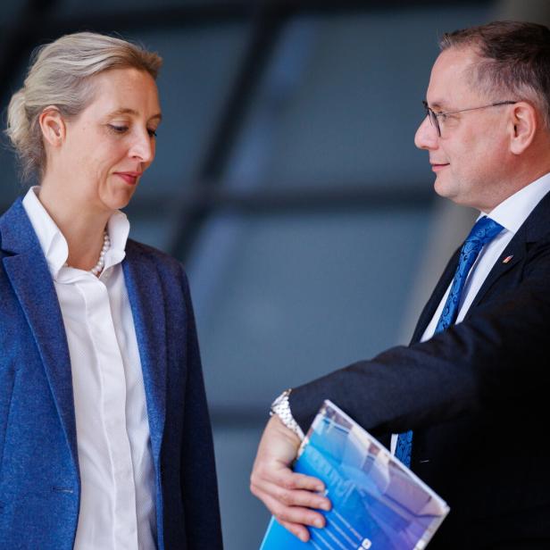  Trumps USA oder Putins Russland? Die AfD-Doppelspitze Alice Weidel und Tino Chrupalla ist sich uneins im außenpolitischen Kurs der Partei. 