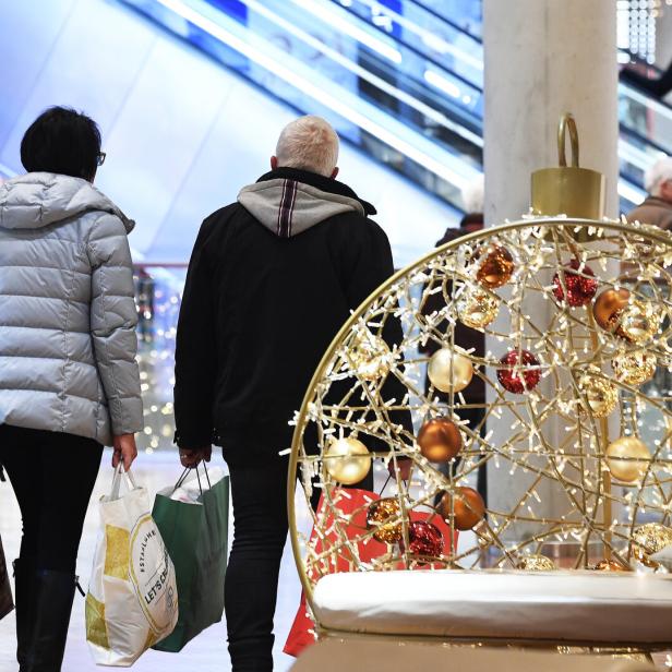 ++ THEMENBILD ++ "WEIHNACHTSEINKAUF"