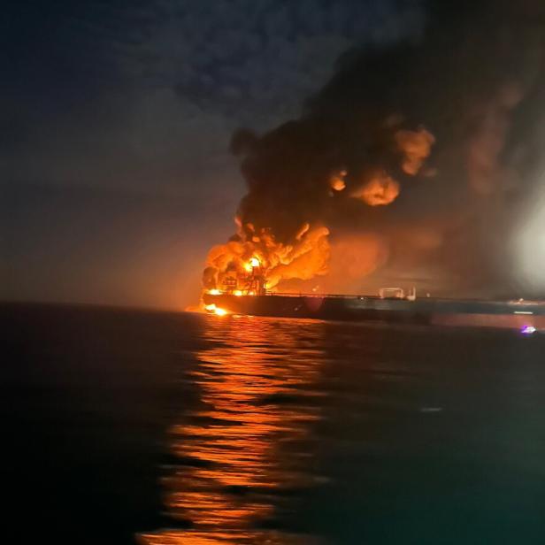 Sanctioned tankers hit by blasts in Balck Sea