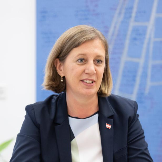 Barbara Eibinger-Miedl