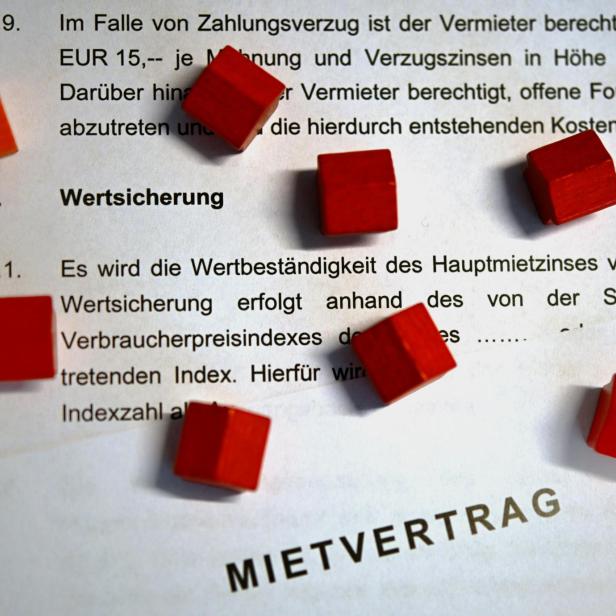 Mietvertrag mit Spielzeughäusern