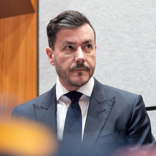 PROZESS GEGEN SIGNA-GRÜNDER RENE BENKO UND MITANGEKLAGTE: BENKO