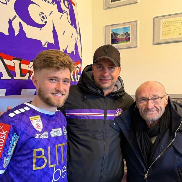 Phil und Mathew Collins mit Salzburg-Obmann Rettenbacher (Mitte)