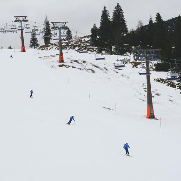 Bei besten Pisten-Bedingungen wurde von den Hochkar-Bergbahnen  am ersten Dezemberwochenende die Saison gestartet.
