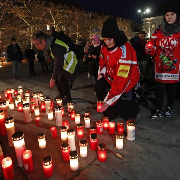 NACH TERRORANSCHLAG IN VILLACH: TRAUER-KUNDGEBUNG