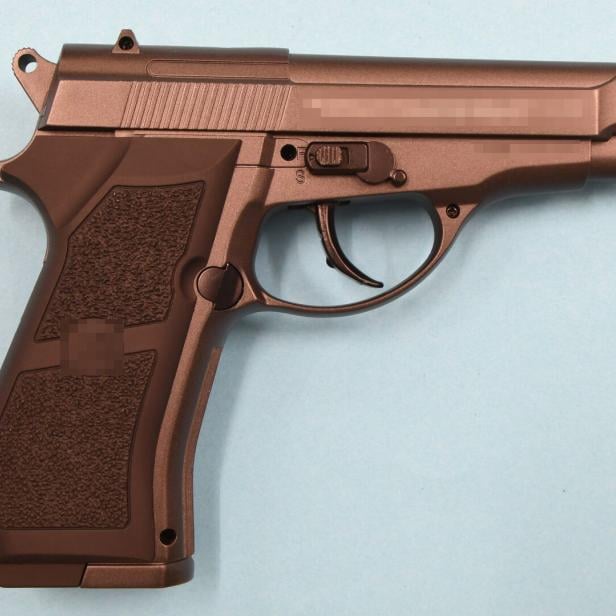 Die Tatwaffe wurde von den Ermittlern sichergestellt. 