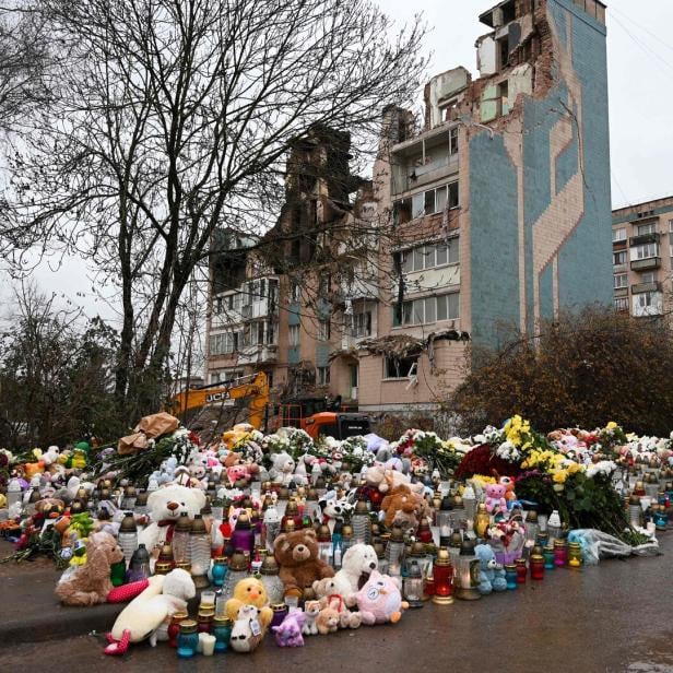 TOPSHOT-UKRAINE-RUSSIA-CONFLICT-WAR