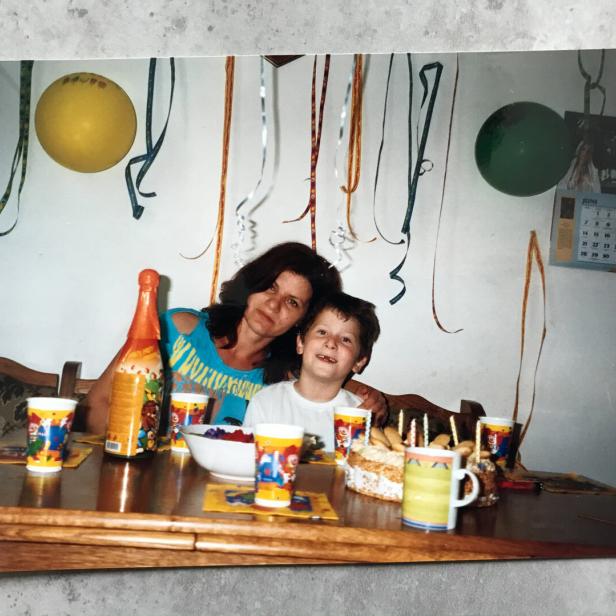 Aus früheren Zeiten: Mutter und Sohn. Christian Hohl war 20 Jahre alt, als man ihn zuletzt lebend gesehen hat. 