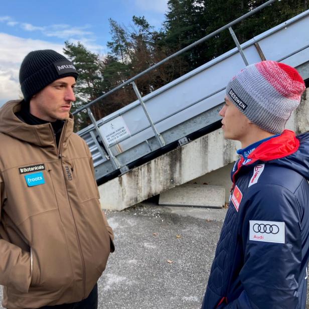 Gregor Schlierenzauer steht seinem Schützling Stephan Embacher mit Rat und Tat zur Seite