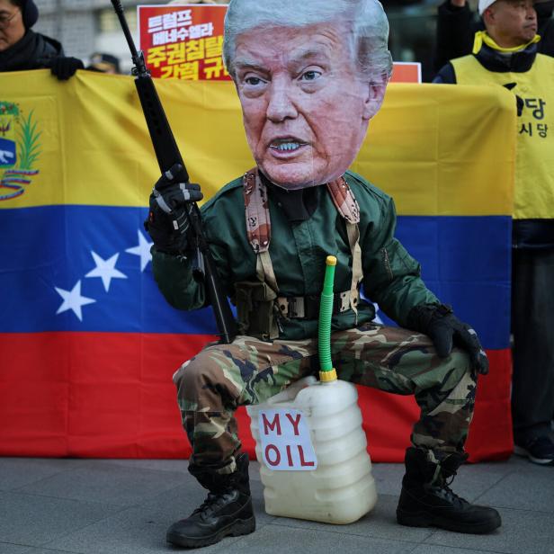 Reactions after U.S. strikes Venezuela and capture of Venezuelan President Maduro and his wife Flores, in Seoul