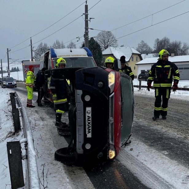 Unfall mit Mopedauto