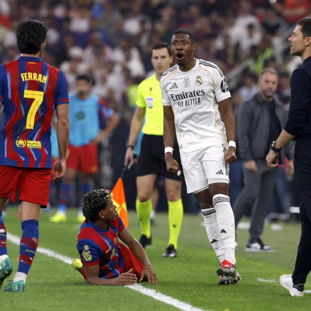 Alaba im Clasico gegen Barcelona