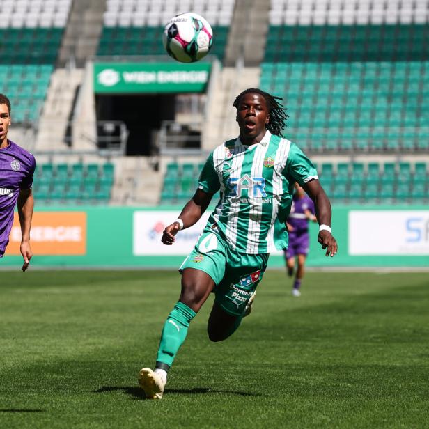 SOCCER - 2. Liga, Rapid II vs Young Violets