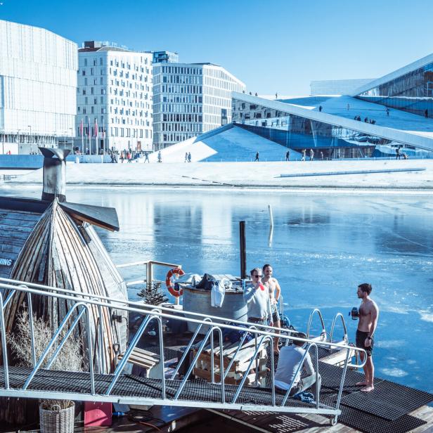 Oslo Fjord Sauna in winter