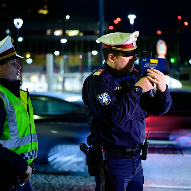 LANDESPOLIZEIDIREKTION WIEN SCHWERPUNKTAKTION "ROADRUNNER"