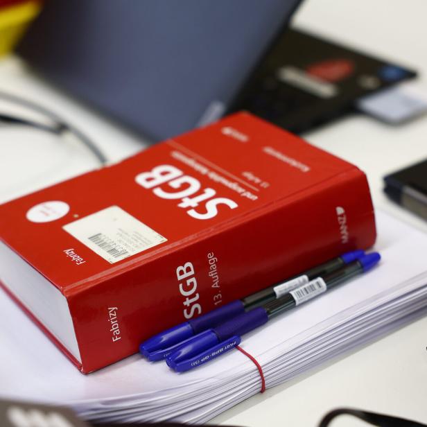 ++ THEMENBILD ++ GERICHT / PROZESS / VERHANDLUNG