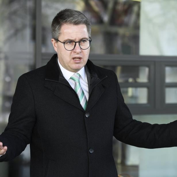 COMMERZIALBANK MATTERSBURG U-AUSSCHUSS-SITZUNG: ULRAM