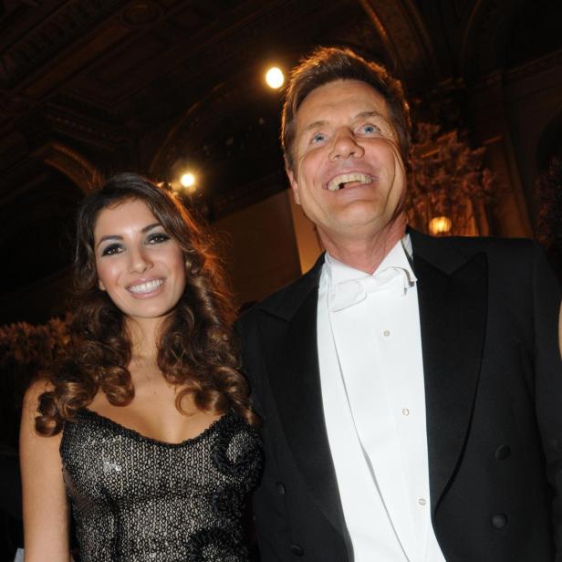 Dieter Bohlen und Partnerin Carina Walz beim Wiener Opernball