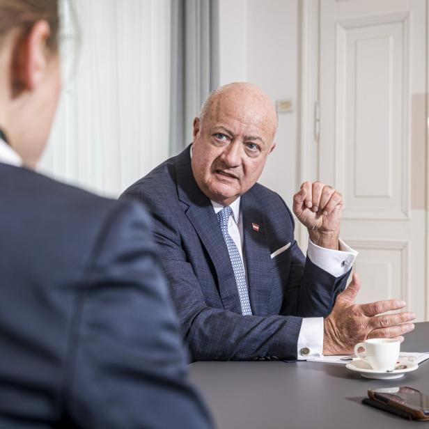 Christian Stocker im KURIER-Interview mit Johanna Hager