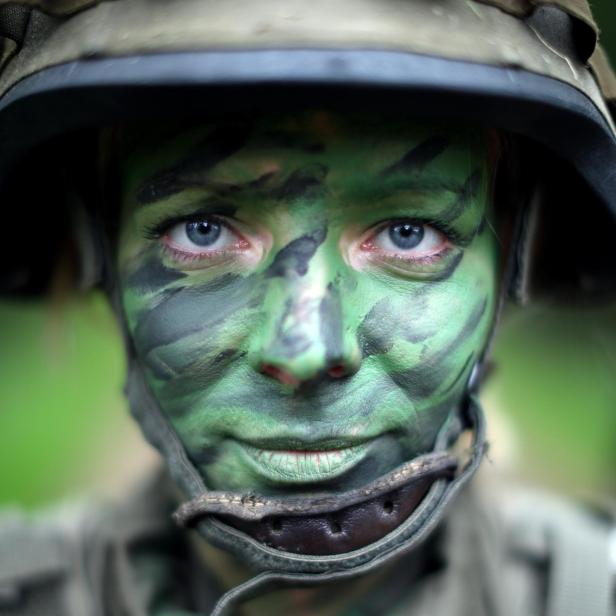 KURIER-OGM-Umfrage: Mehrheit für Wehrdienst-Verlängerung, aber...