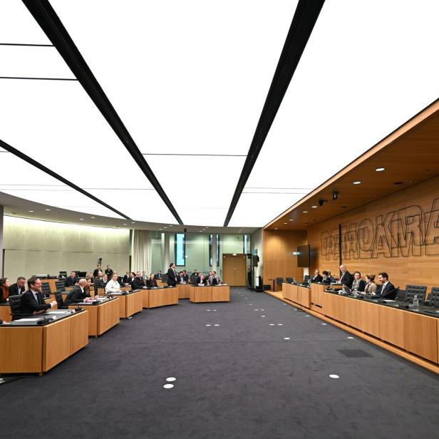 KONSTITUIERENDE SITZUNG DES U-AUSSCHUSSES ZUR CAUSA PILNACEK