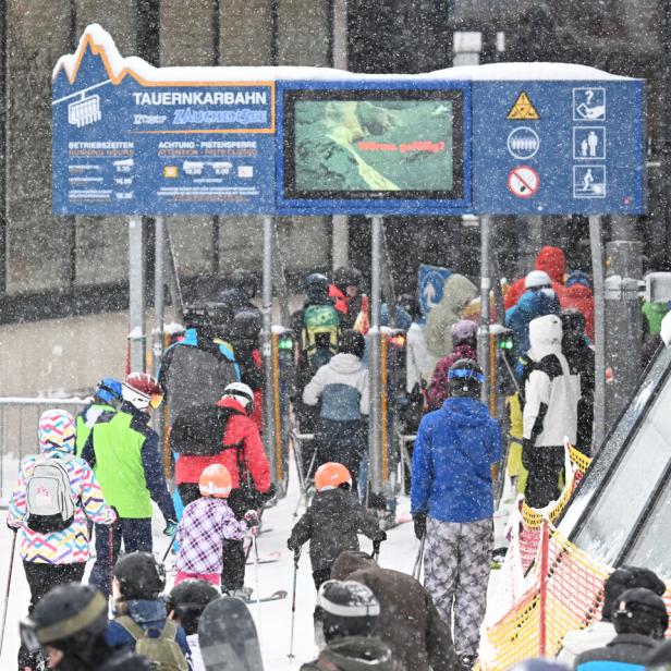 ++ THEMENBILD ++ SALZBURG: WETTER /  WINTER  / SKIFAHREN / SCHNEE /  FREIZEIT