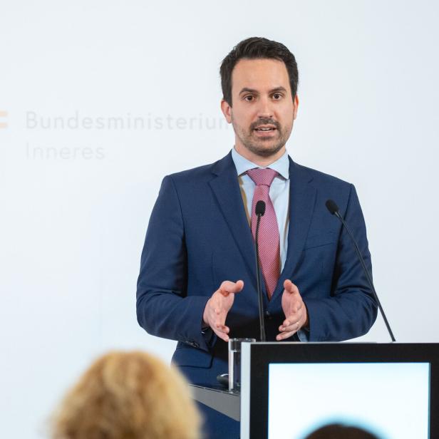 GEWALTSCHUTZGIPFEL INNENMINISTERIUM "GEMEINSAM GEGEN GEWALT": WIEDERKEHR