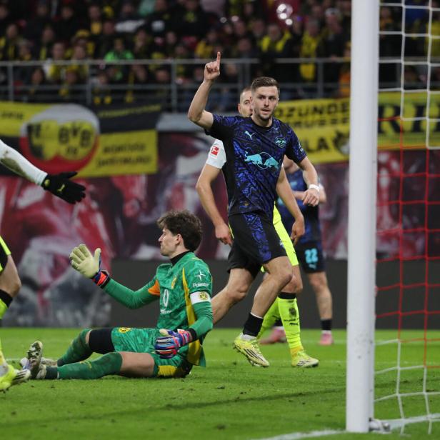 Baumgartner jubelte zwei Mal