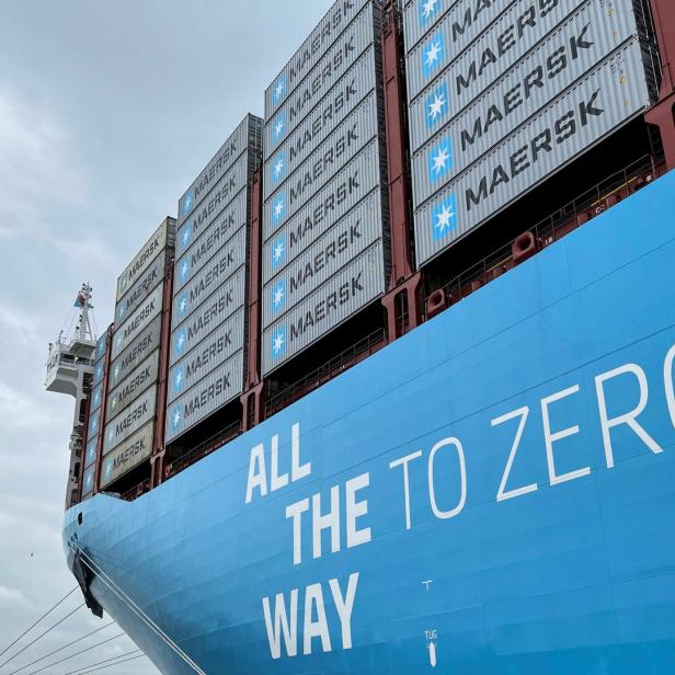 Die Motoren mancher Frachtschiffe, wie jene der „Alexandra Maersk“, können mit reinem Methanol betrieben werden.