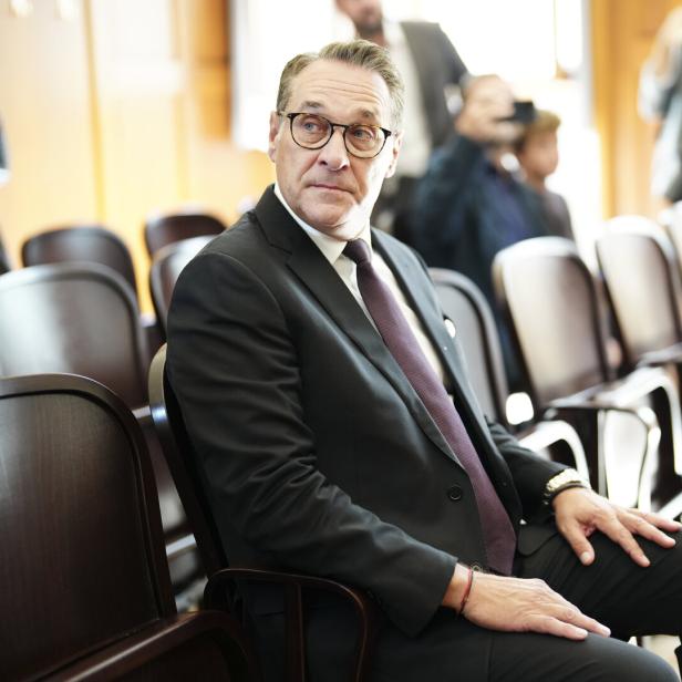++ ARCHIVBILD ++ STRACHE WIEDER ANGEKLAGT - VORWURF DER UNTREUE