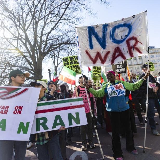 Protest against the US and Israeli bombing of Iran outside White House