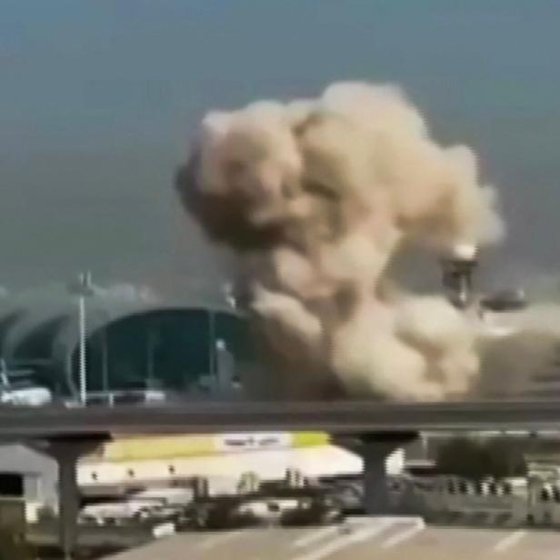 Der Iran greift Teheran seit einer Woche eine ganze Reihe arabischer Länder an. Am Samstag wurde der Flughafen in Dubai getroffen.