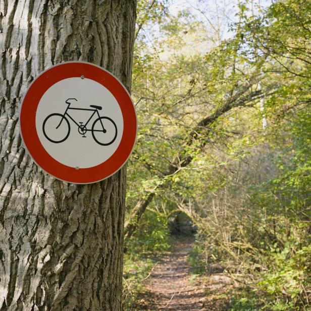 Die Stadt Wien hat in dem Gebiet eine Sperre der Mountainbikestrecken verhängt. Es fehlt eine rechtliche Einigung. 