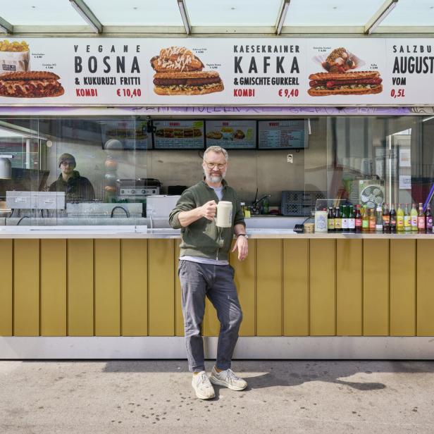 Wiener Würstelstand in der Spittelau
