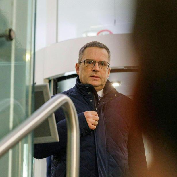 FORTS. PROZESS GEGEN ÖVP-KLUBOBMANN WÖGINGER UND ZWEI FINANZBEAMTE WEGEN AMTSMISSBRAUCHS: WÖGINGER