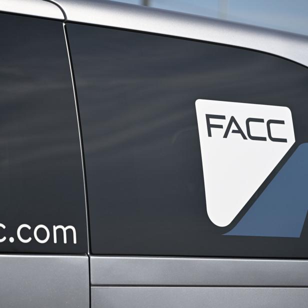 ++ THEMENBILD ++ FACC / UNTERNEHMEN / MASCHINENBAU / ZULIEFERER / LUFTFAHRTINDUSTRIE