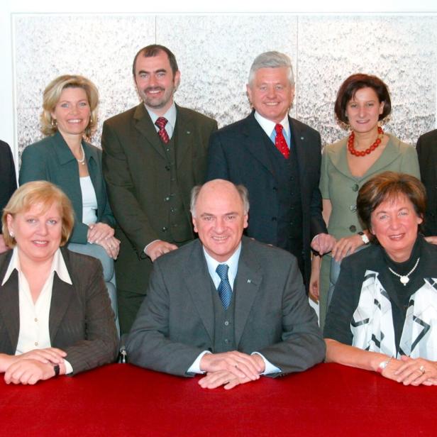 NÖ Landesregierung mit Pröll und Co.