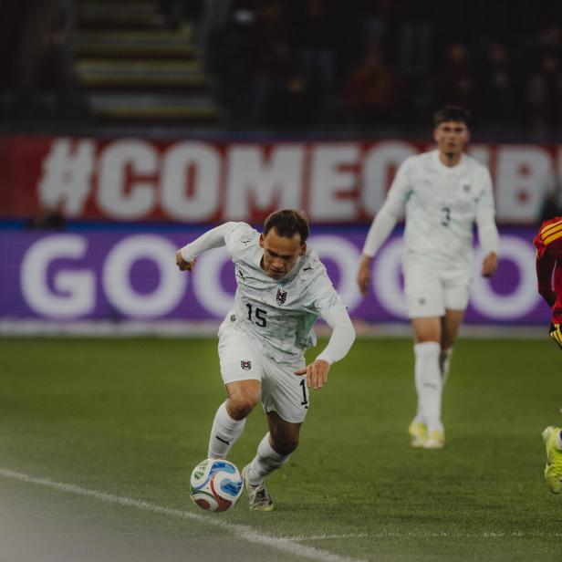 Österreichs U-21 mit Wurmbrand (l.)