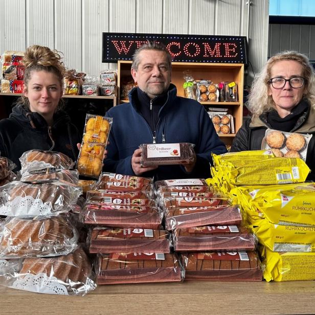 Sozialmarkt-Chef Franz Lechner hat viele ehrenamtliche Helfer.