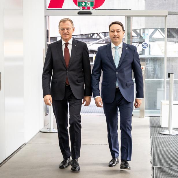 NACH OÖ-WAHL: SCHWARZ-BLAU II IN OÖ