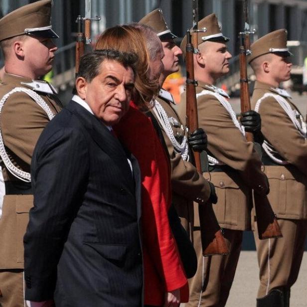 Paolo Zampolli (56) beim Ungarn-Besuch von JD Vance. Der „Spezialgesandte“ paktierte dort Öl- und Nukleargeschäfte. 