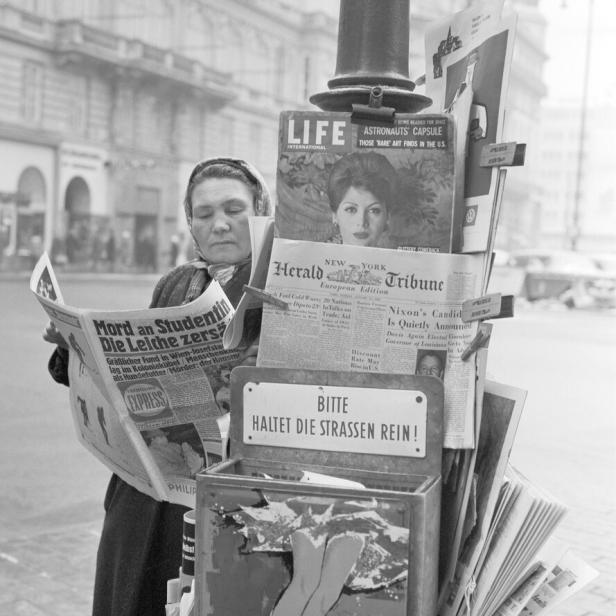 Zeitungsverkäuferin