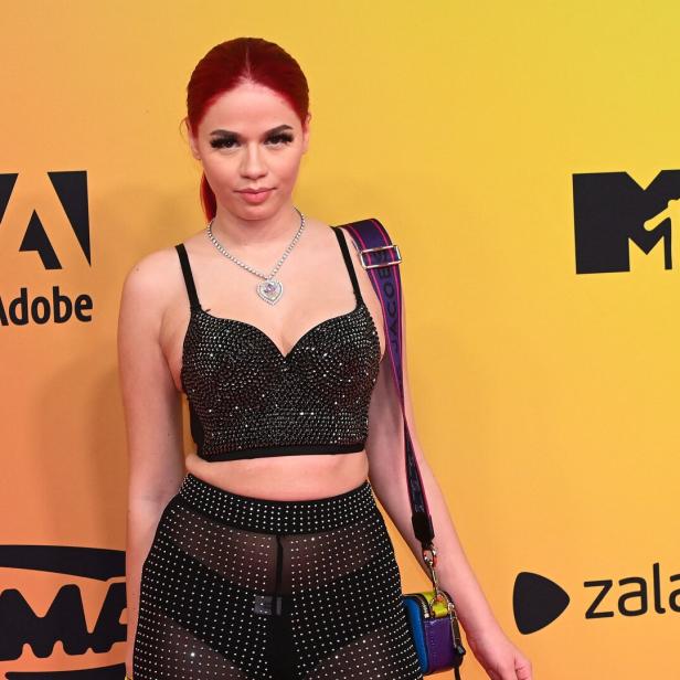 HUNGARY-ENTERTAINMENT-MUSIC-AWARDS-MTV-EMA