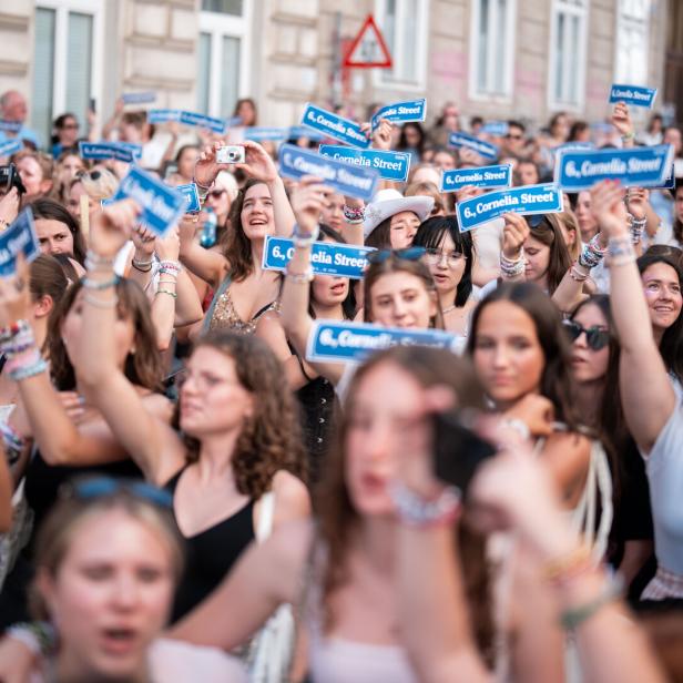 "SWIENNA REVIVAL": SWIFTIE-EVENT EIN JAHR NACH KONZERTABSAGEN IN WIEN