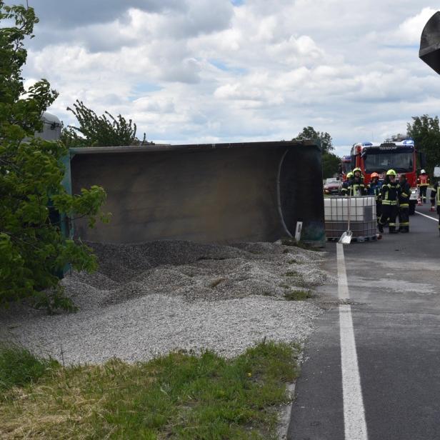 Ein umgestürzter Lkw