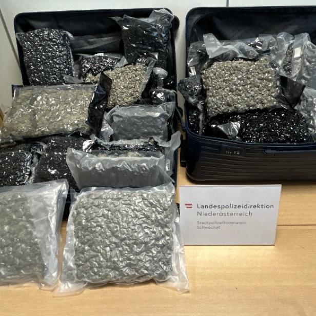 Drogen in Plastiksäcken verpackt